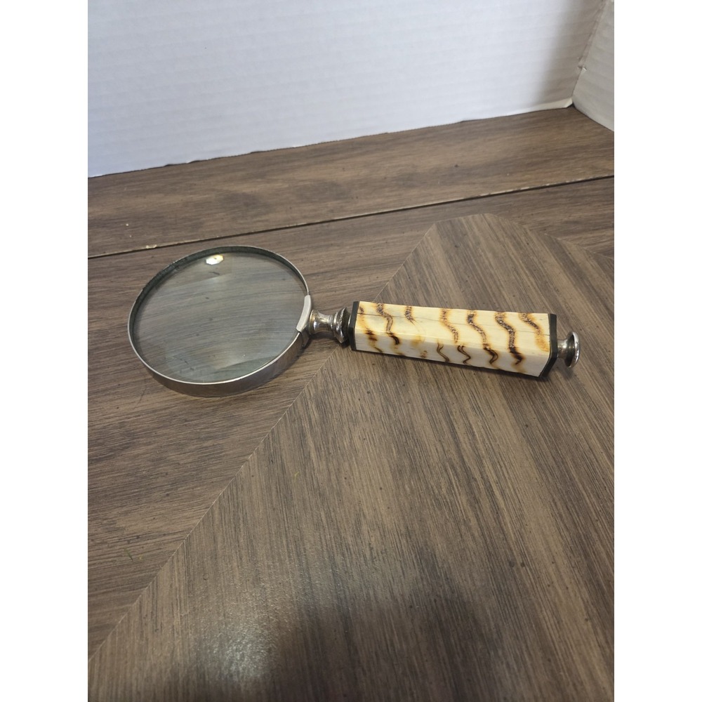 Magnifying Glass Vintage, Studious, Mysterious